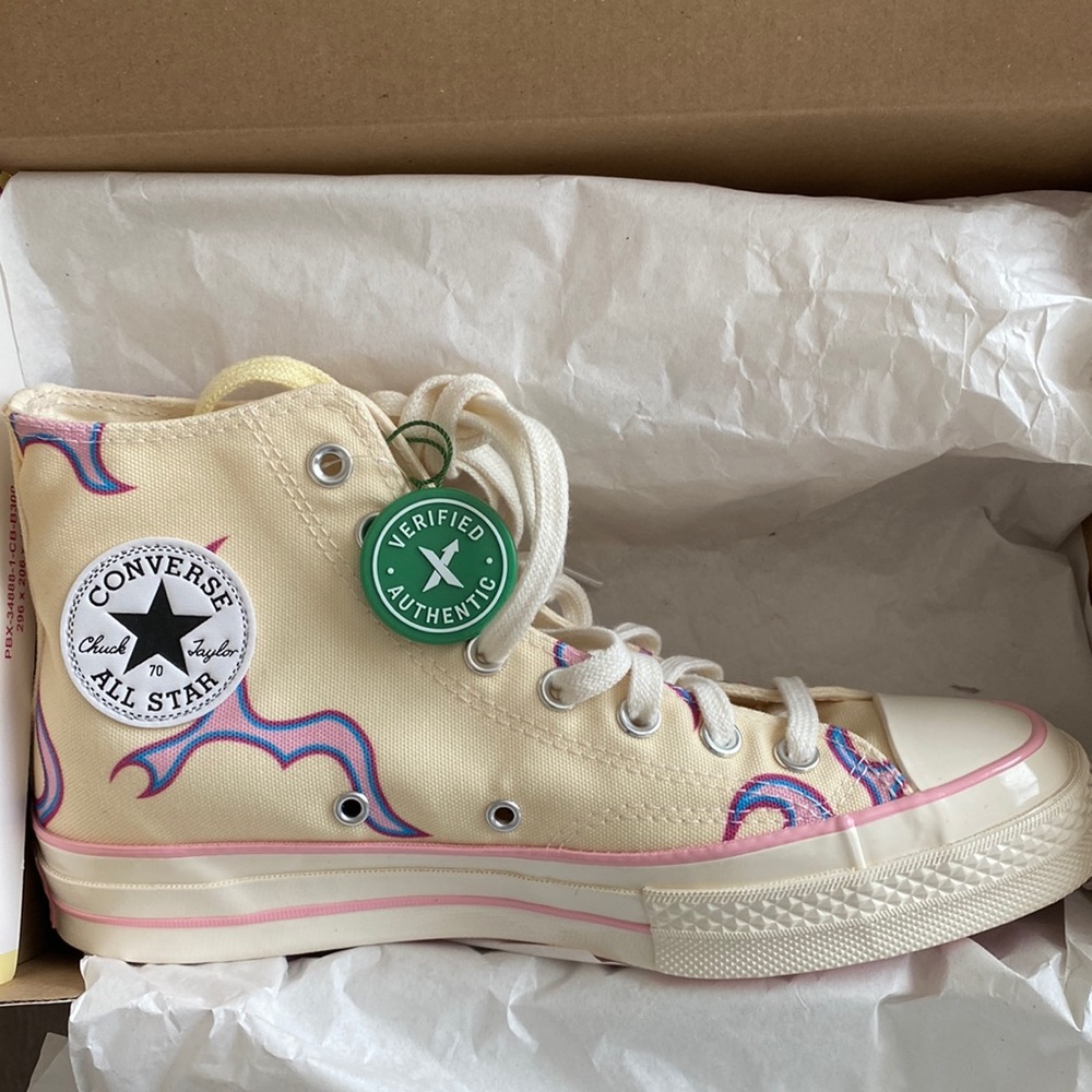 Golf le Fleur Pink Flames in brand new condition directly from StockX